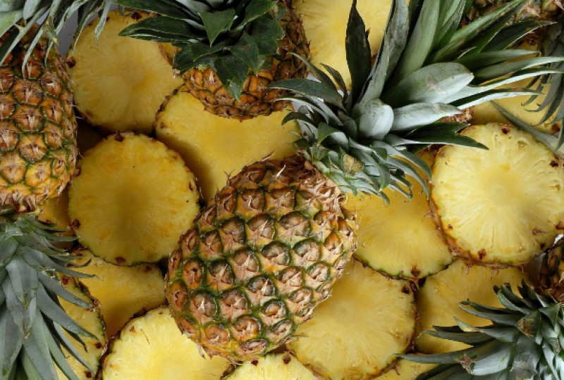 Как сохранить ананас до нового года свежим в домашних условиях