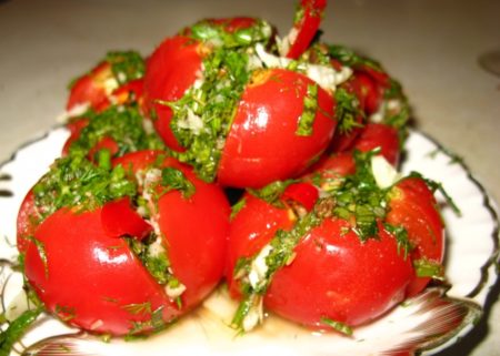 malosolnye-pomidory-v-pakete